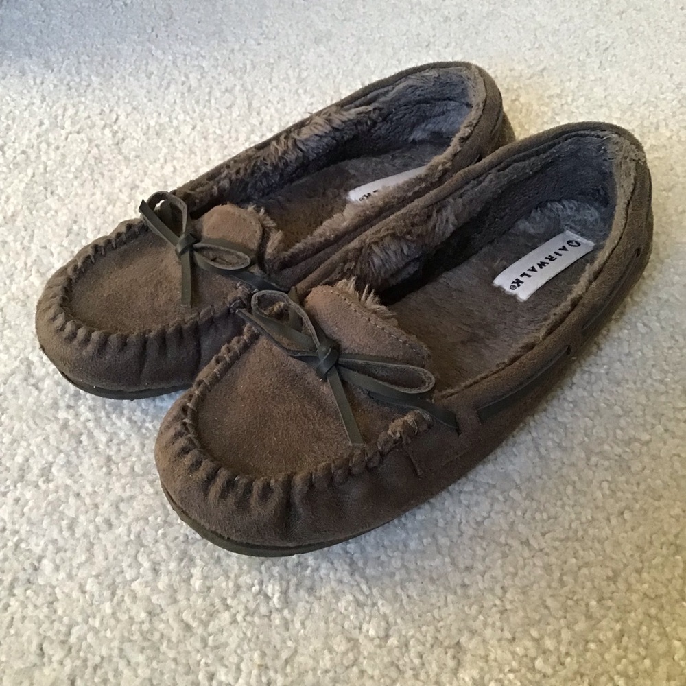 Moccasins - Picture 2 of 5